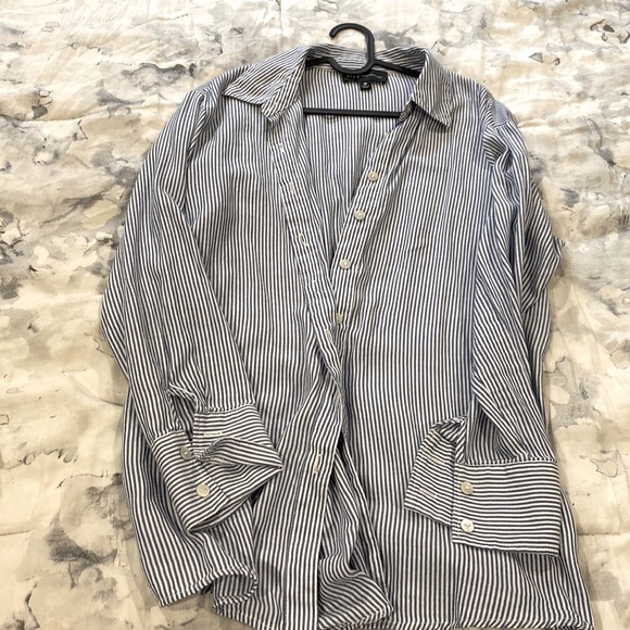 Jones New York blue and white Long Sleeve Button Down Shirt - Picture 3 of 6